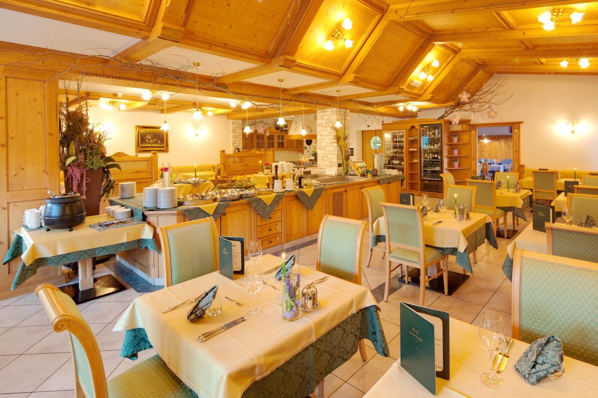 Hotel Antermoia Zewnętrze zdjęcie